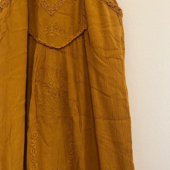 C&C California Marigold Odysseia Maxi Dress 🌼 - Picture 7 of 8